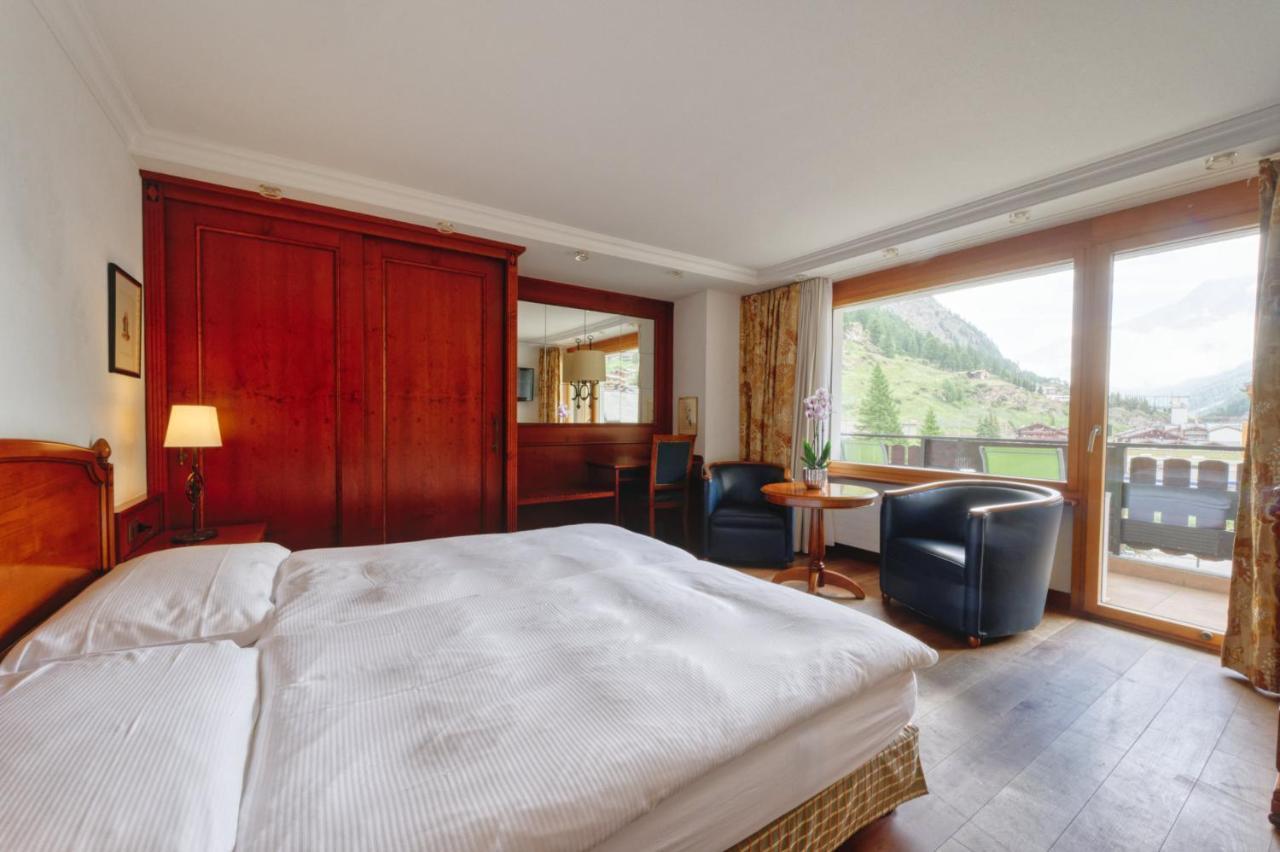 Hotel Arca Solebad&Spa Zermatt Bagian luar foto